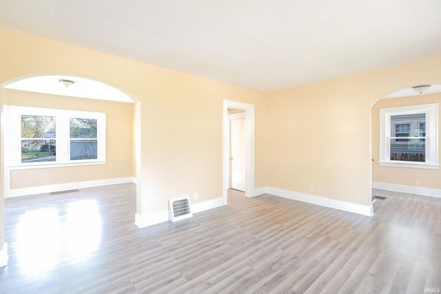 832 Hamilton Avenue, Fort Wayne, IN 46806