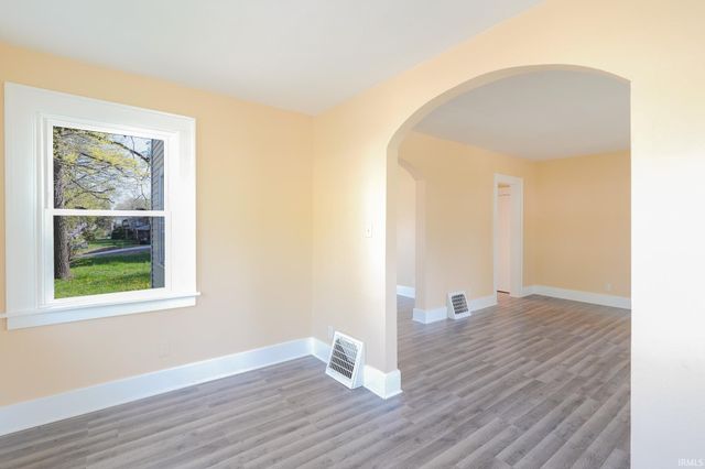 832 Hamilton Avenue, Fort Wayne, IN 46806