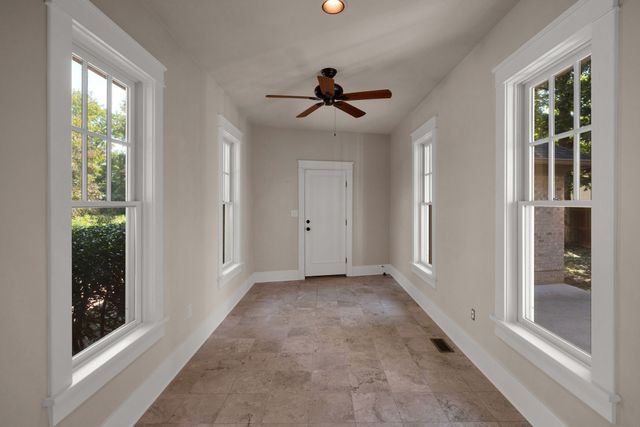 203A Woodmont Cir, Nashville, TN 37205