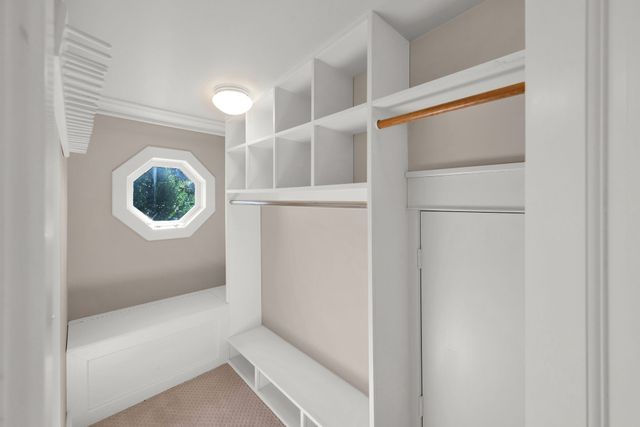 203A Woodmont Cir, Nashville, TN 37205