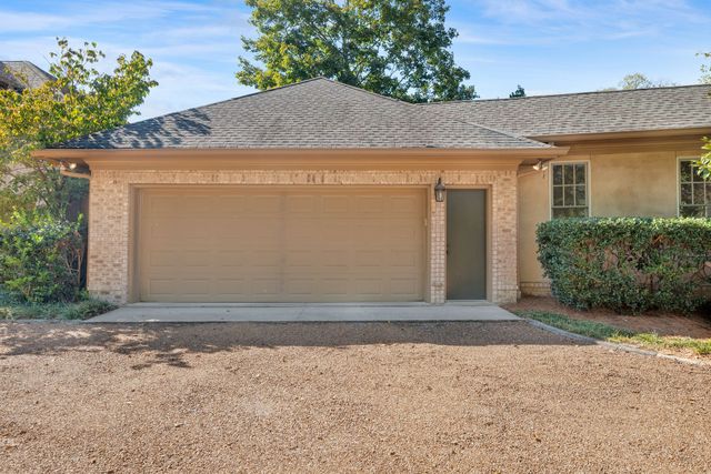 203A Woodmont Cir, Nashville, TN 37205