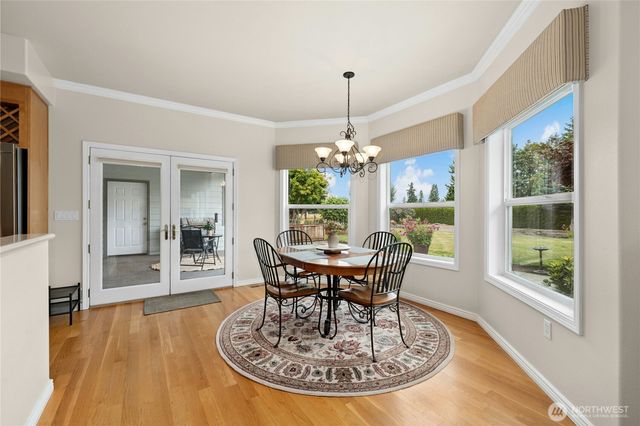 400 Cessna Court E, Eatonville, WA 98328