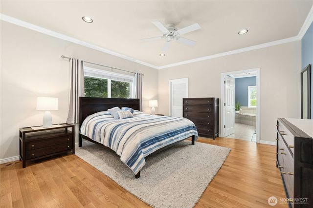 400 Cessna Court E, Eatonville, WA 98328