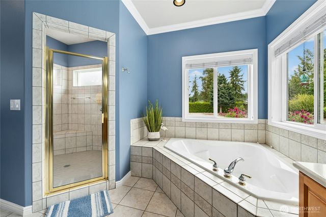 400 Cessna Court E, Eatonville, WA 98328