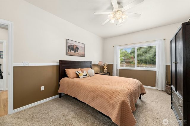 400 Cessna Court E, Eatonville, WA 98328