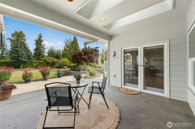 400 Cessna Court E, Eatonville, WA 98328