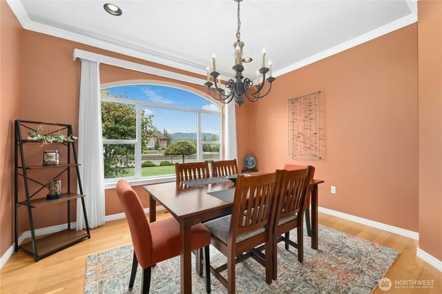 400 Cessna Court E, Eatonville, WA 98328