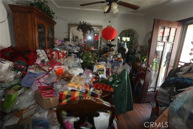 6072 Myrtle Avenue, Long Beach, CA 90805