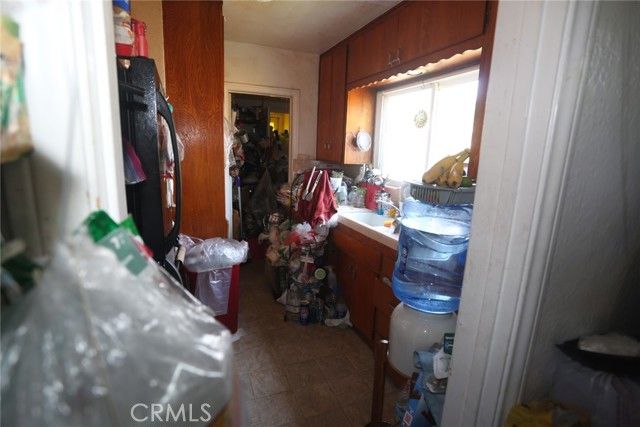 6072 Myrtle Avenue, Long Beach, CA 90805