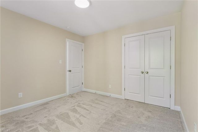 205 Basta DR, Yorktown, VA 23692