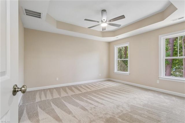 205 Basta DR, Yorktown, VA 23692