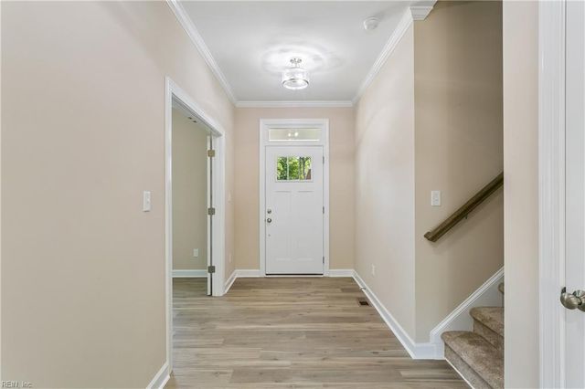 205 Basta DR, Yorktown, VA 23692