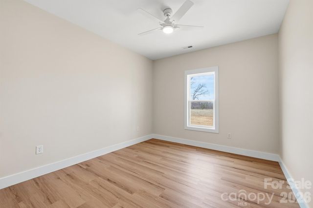 1586 Pleasant Grove Church Road, Crouse, NC 28033