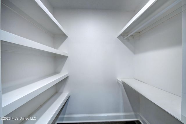 455 Armour Drive, Jackson, MS 39211