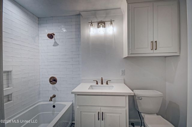 455 Armour Drive, Jackson, MS 39211