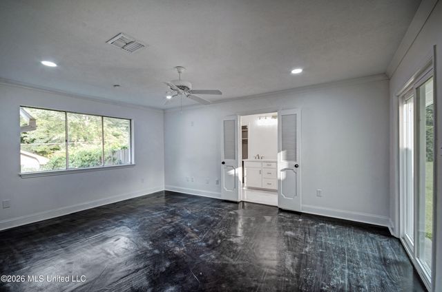 455 Armour Drive, Jackson, MS 39211