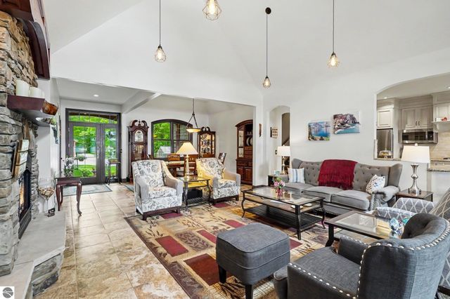 4661 W Cedar Lake Road, Greenbush, MI 48738