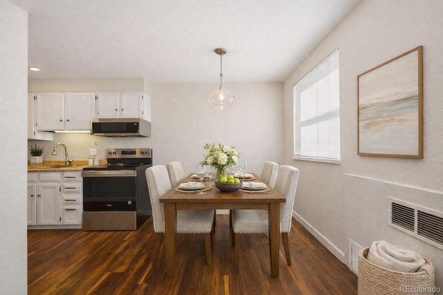 1243 Gaylord Street 302, Denver, CO 80206