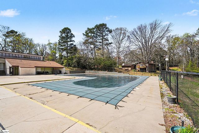 1106 Charter Oaks Drive, Taylors, SC 29687