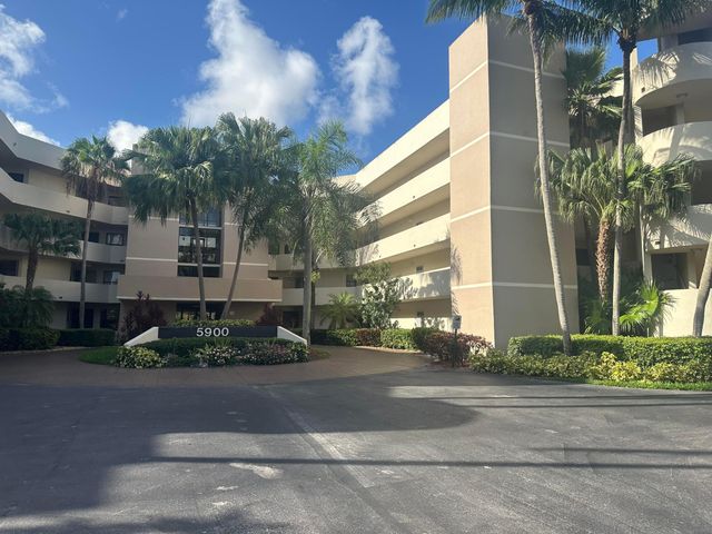 5900 Camino Del Sol 206, Boca Raton, FL 33433