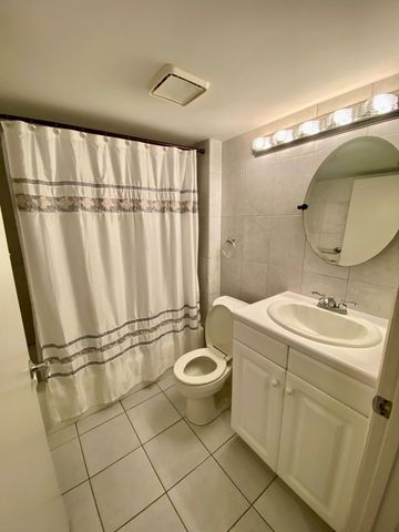 5900 Camino Del Sol 206, Boca Raton, FL 33433