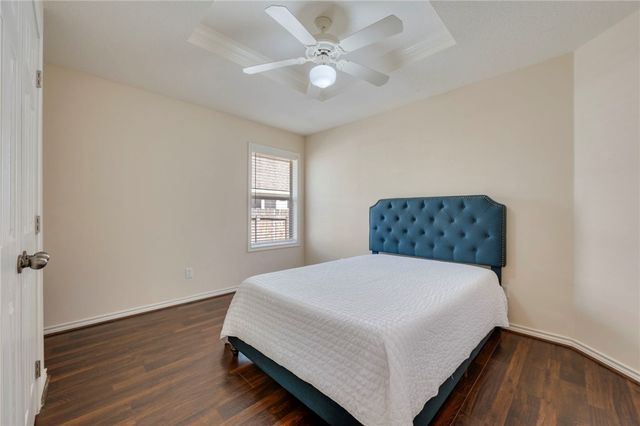 2325 Kendal Green Circle, College Station, TX 77845