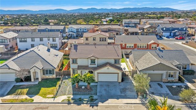 12973 Newport, Hesperia, CA 92344