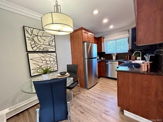 55 Golden Avenue B03, Deer Park, NY 11729