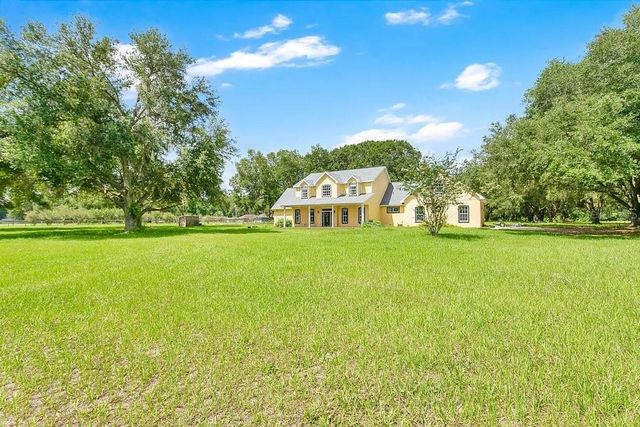 3700 SE 183RD AVENUE ROAD, Ocklawaha, FL 32179