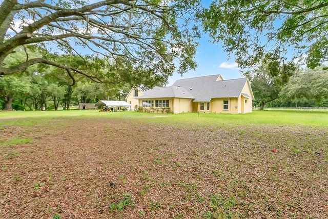 3700 SE 183RD AVENUE ROAD, Ocklawaha, FL 32179