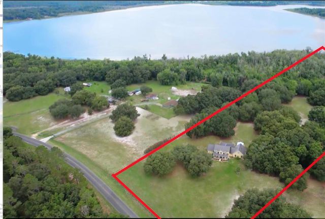 3700 SE 183RD AVENUE ROAD, Ocklawaha, FL 32179