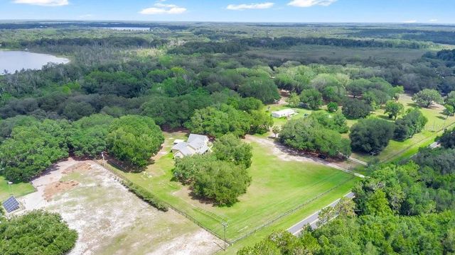 3700 SE 183RD AVENUE ROAD, Ocklawaha, FL 32179