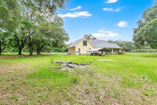 3700 SE 183RD AVENUE ROAD, Ocklawaha, FL 32179