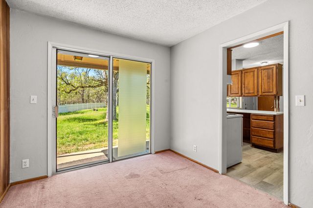 11515 Michael Road, Central Point, OR 97502