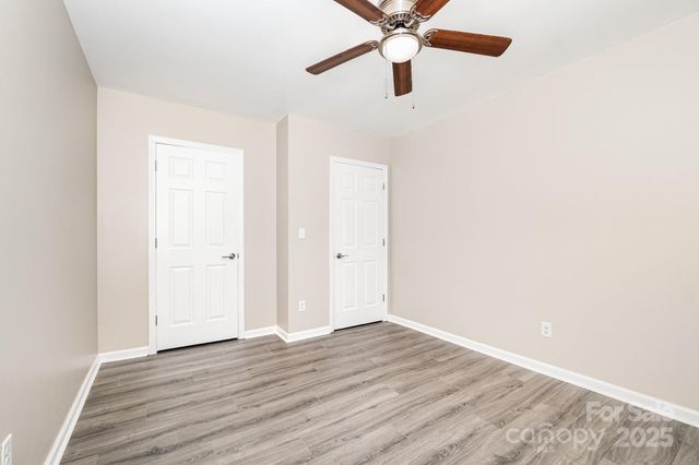 152 Sparrow Lane, Statesville, NC 28625
