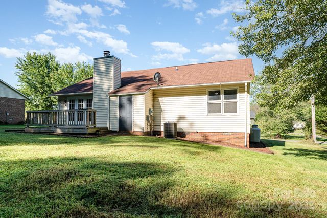 152 Sparrow Lane, Statesville, NC 28625