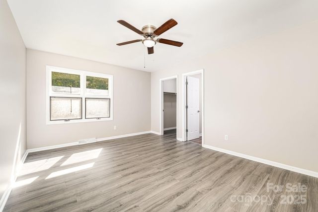 152 Sparrow Lane, Statesville, NC 28625