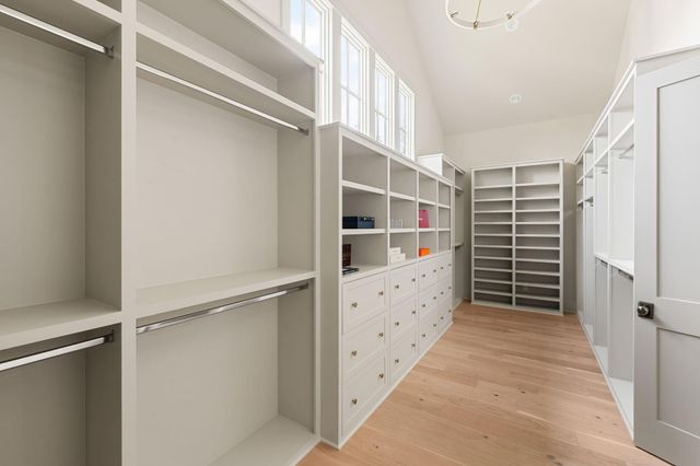 1411 Thornton Road, Houston, TX 77018