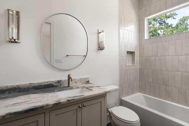 1411 Thornton Road, Houston, TX 77018