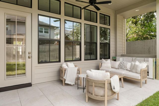 1411 Thornton Road, Houston, TX 77018