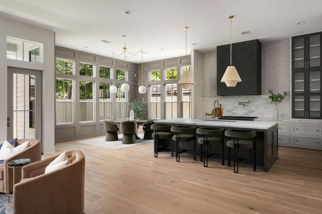 1411 Thornton Road, Houston, TX 77018
