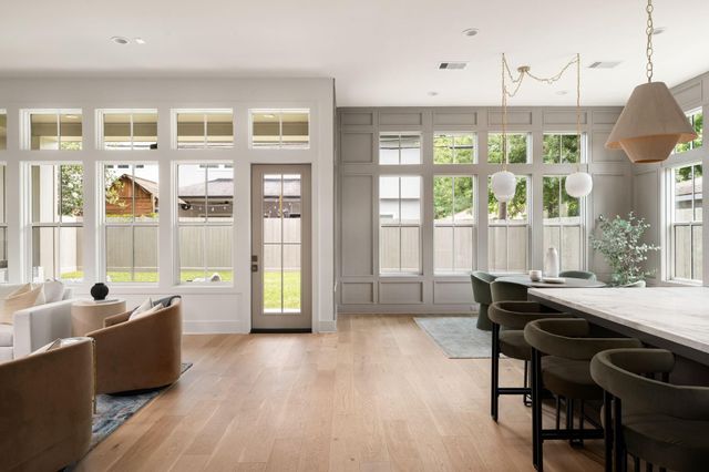 1411 Thornton Road, Houston, TX 77018
