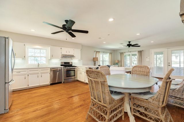 1113 Rio Vista Drive, Brazoria, TX 77422