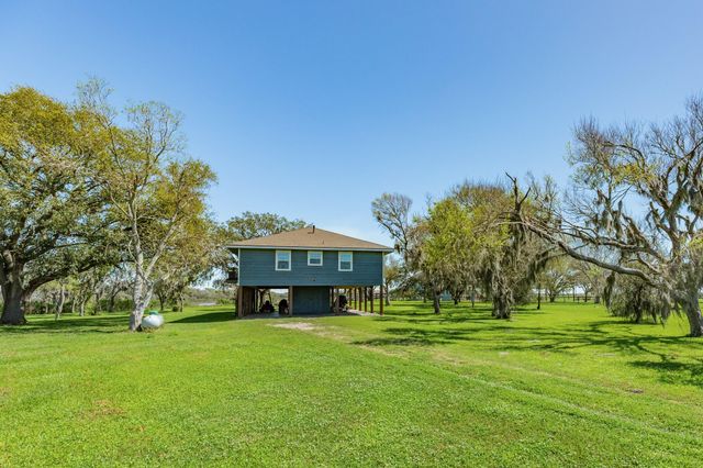 1113 Rio Vista Drive, Brazoria, TX 77422