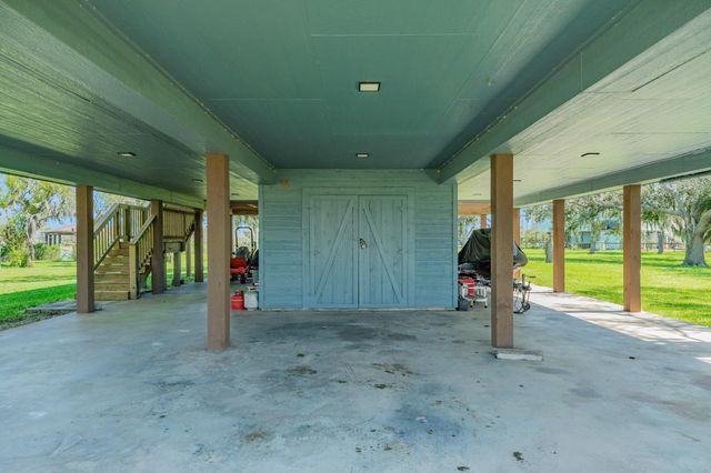 1113 Rio Vista Drive, Brazoria, TX 77422