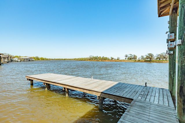 1113 Rio Vista Drive, Brazoria, TX 77422