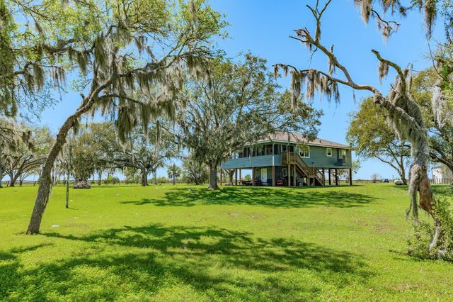 1113 Rio Vista Drive, Brazoria, TX 77422