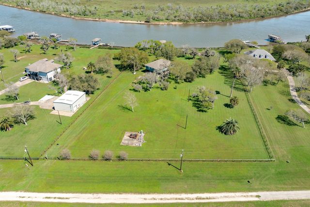 1113 Rio Vista Drive, Brazoria, TX 77422