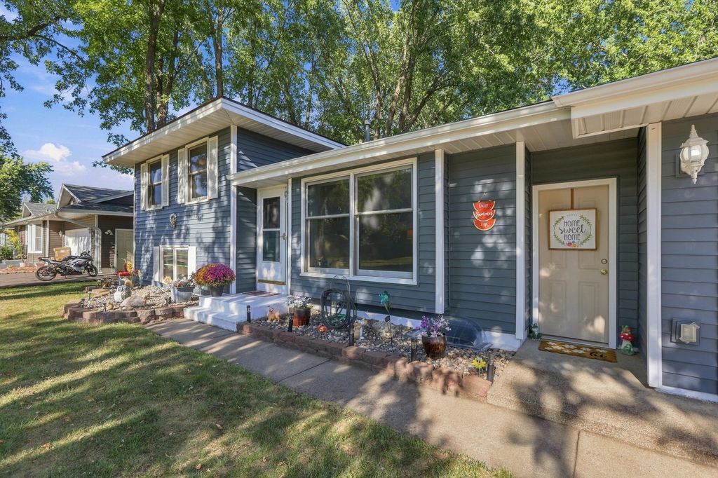 11757 Jefferson Street NE, Blaine, MN 55434 — photo 4