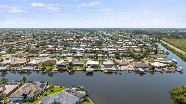 12213 Star Shell DR, Matlacha Isles, FL 33991